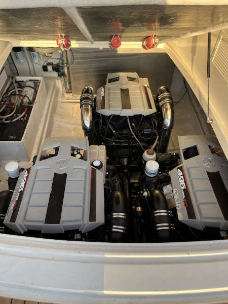 Strojarnica performance-a s motorima nakon refita